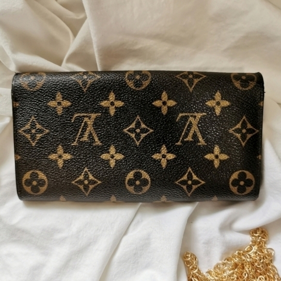 Louis Vuitton Classic Monogram Canvas wallet cardholders - Picture 4 of 13